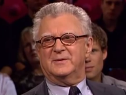 Econoom Arnold Heertje overleden