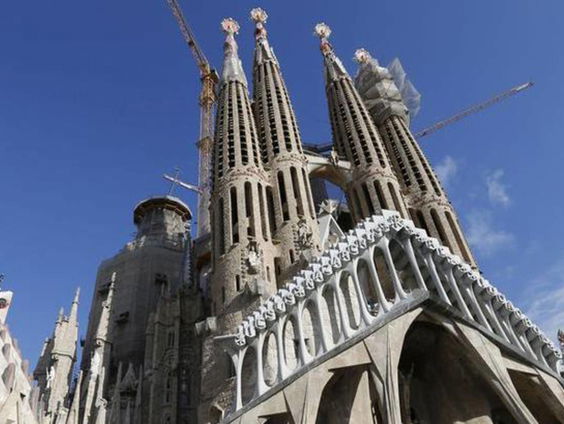 Bouw Sagrada Familia wordt met het jaar Middeleeuwser