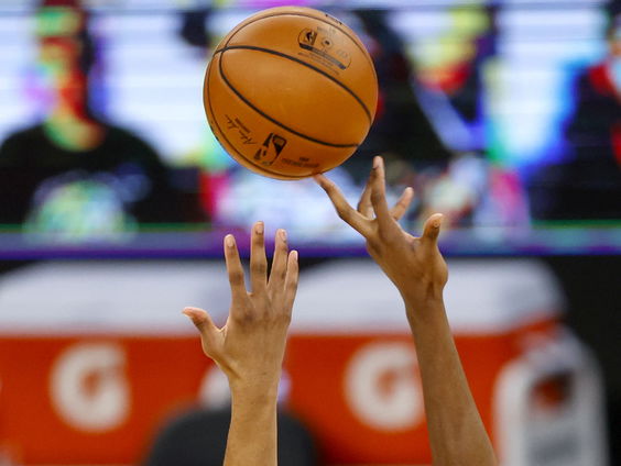 Matchfixing in het basketbal: spelers verdacht van opzettelijk verliezen