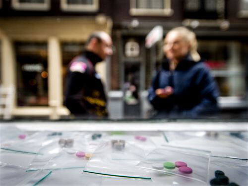 Vermanende oproep politie over drugsgebruik slaat plank mis
