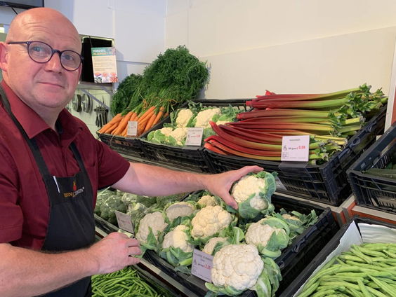 Het gaat goed met de bakker, groenteboer en slagerij