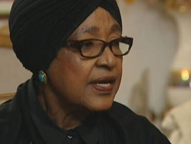 Tom Lanoye over het overlijden van Winnie Mandela (81)
