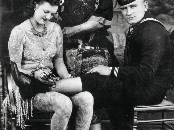 Tattookoning Henk Schiffmacher ook erfgoedbewaker