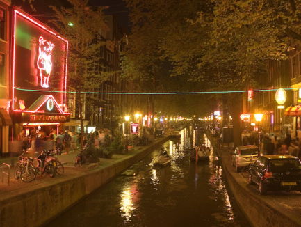 #TrendingVandaag: Prideborsten, dweilpauzes en The Masked Singer