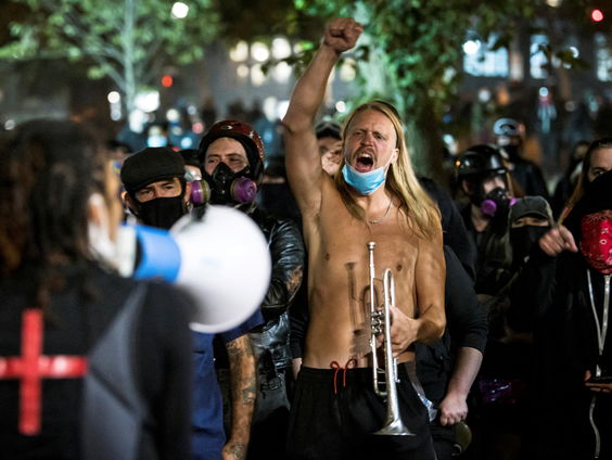 Geweld en rellen in Portland