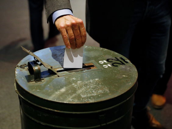 Helft kiezers stemt op zelfde partij als vier jaar geleden