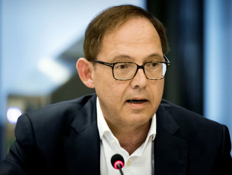 Ab Klink over uitgaven voor de zorgverzekering