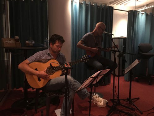 De A-kant? De B-kant is veel leuker om te spelen!