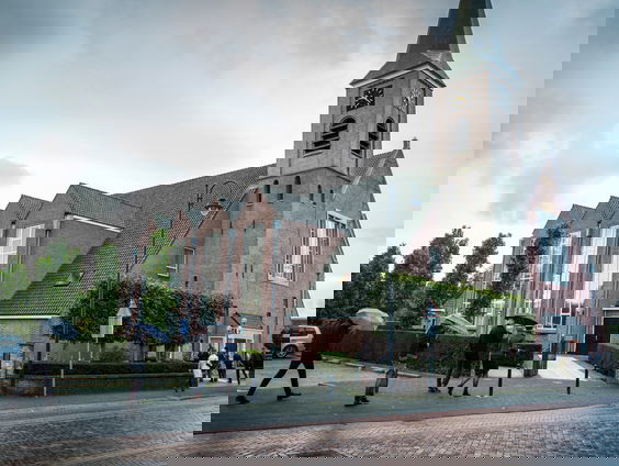 Moet een vergrijsde kerk zich wel op jongeren richten?