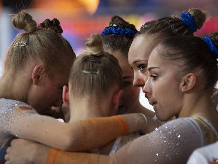 Teamfinale van de turnvrouwen zijn les voor de Olympische Spelen