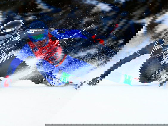 Skiester Adriana Jelinkova op de weg terug