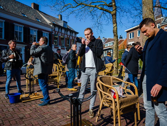 Moeten de terrassen weer open?