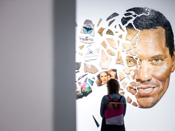 Hoe blijft het Stedelijk Museum in de toekomst interessant voor bezoekers?