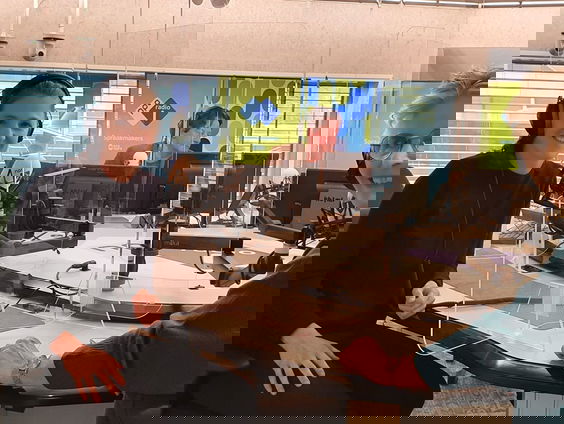 Kirsten van de Ven en Hettie Olde Loohuis over 50 jaar vrouwenvoetbal