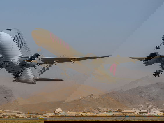 Hoe de Nederlandse ambassadeur evacuatevluchten voor Afghanen regelt