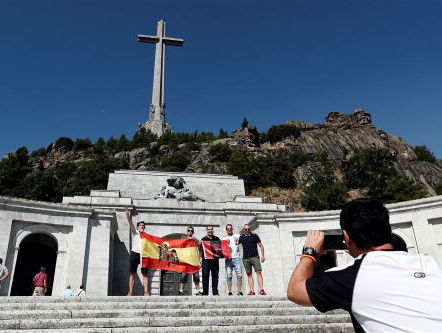 Verhuizing van Franco's overblijfselen