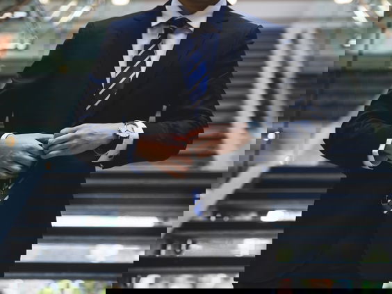 Politici die 'practise what you preach' niet zo nauw nemen