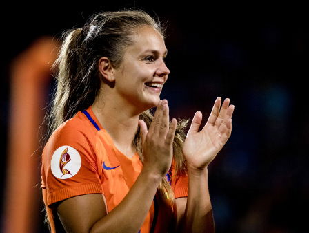 'Als de Oranjevrouwen ver komen, worden het volkshelden'