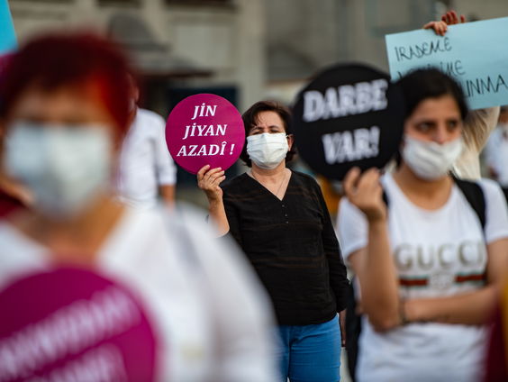 Turkse vrouwen verzetten zich tegen seksisme