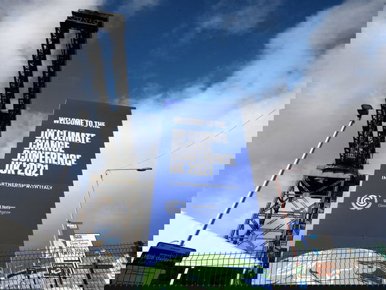 Pak de grootste vervuiler aan, de mens!