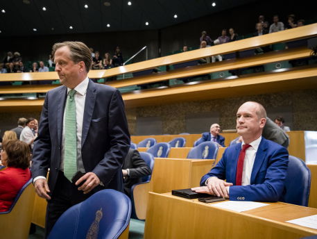 "De deur wordt met steeds meer kabaal dichtgeslagen"