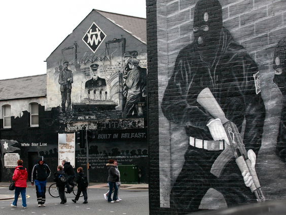 Paramilitairen trekken zich terug uit Goede Vrijdag-akkoord