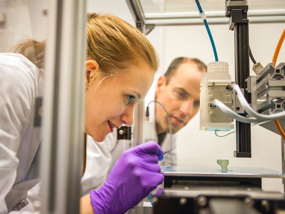 5 Vragen over de bioprinter