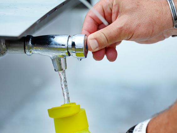 Waterbesparing; alleen voor consumenten of ook voor bedrijven?