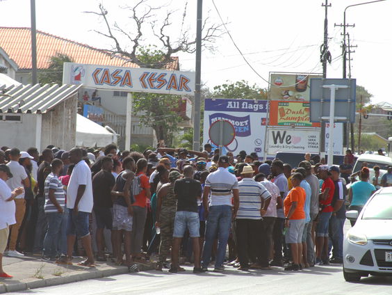 De onrust op Curaçao houdt aan