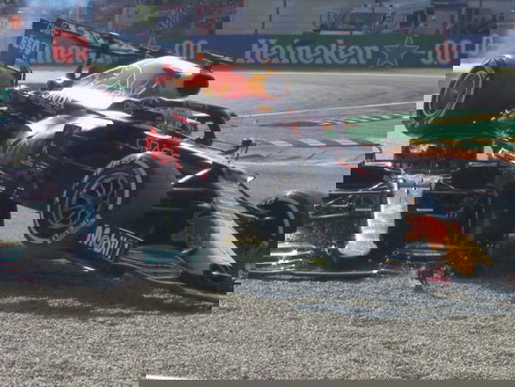 Sportforum Botsende rivalen op Monza