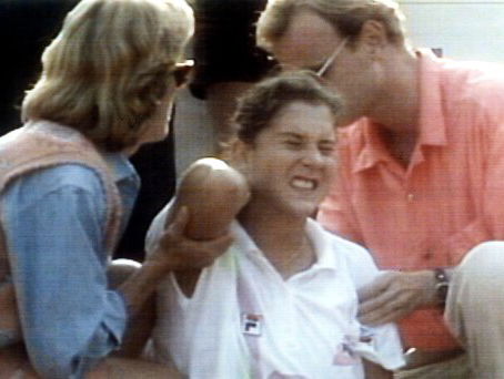 Reconstructie van de aanslag op Monica Seles: 'Pure Hitchcock op de tennisbaan'