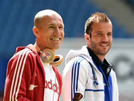 Van der Vaart: 'Had niet verwacht dat Robben zou stoppen'