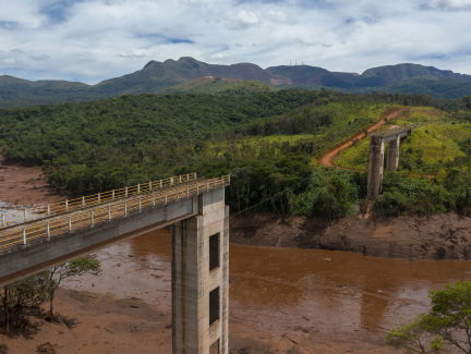 Opnieuw staat een dam in Braziliƫ op breken