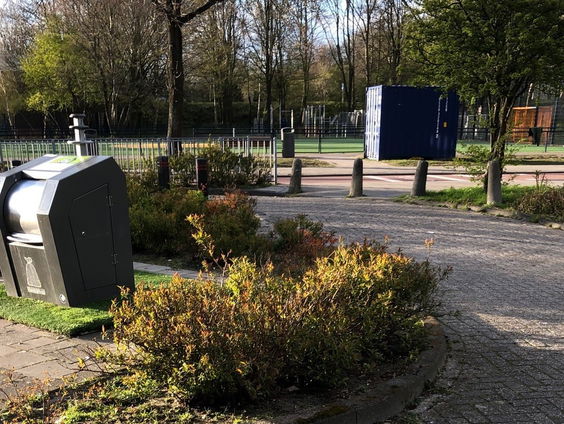 Verhalen van Spraakmakers: Baby in container; hoe wanhopig moet je zijn? En waarom gebeurt het nog steeds ...