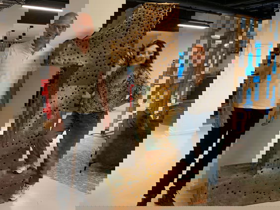 'Te gast: Bram Bouwens over de geschiedenis van Tata Steel'