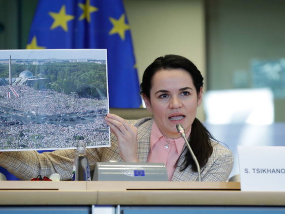 Wit-Russische oppositieleider Tichanovskaja in Nederland