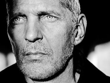 Erwin Olafs 'Freedom' in het Stedelijk Museum. En dat werd tijd ook