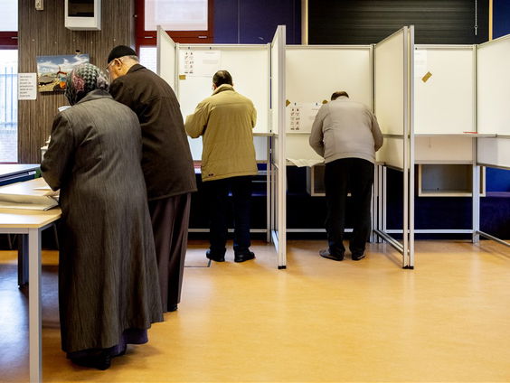 Wat als 70-plussers niet zouden stemmen?