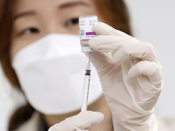 Steeds meer 60-plussers zien prik met AstraZeneca niet zitten