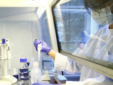 Johnson & Johnson heeft mogelijk al een vaccin in het najaar