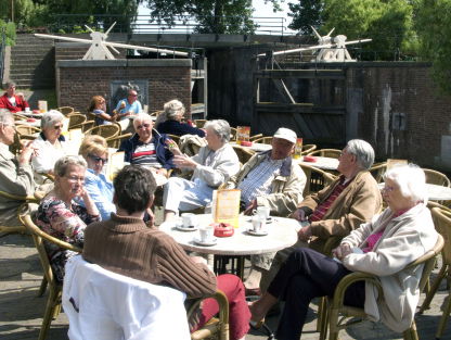 Radarlijn: ouderen benadeeld op het terras