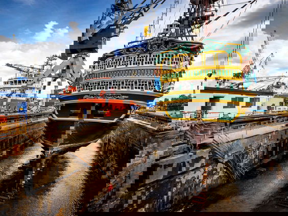 Gerestaureerd VOC-schip terug bij Scheepvaartmuseum