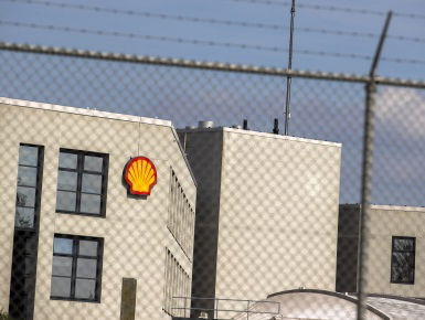 Hoe moeilijk is het om Shell van koers te laten veranderen?