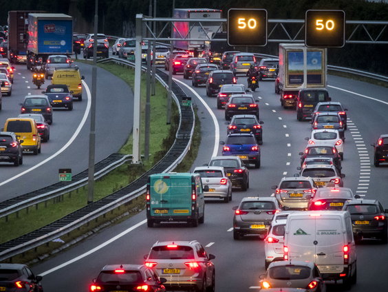 Gaat Nederland toch rekeningrijden?