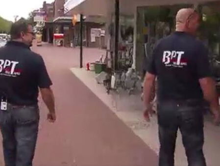 Burgerwacht of knokploeg?