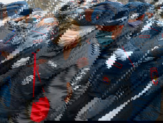 Arts Navalny krijgt jaar vrijheidsbeperking