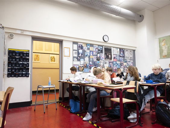 Rianne Letschert, Abbie Chalgoum en Ronald Pieck over onderwijs