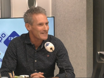 Károly Illy over homeopathisch alternatief voor vaccinaties