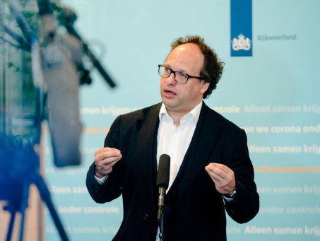 Stand.nl: In het nieuwe steunpakket moet de ontslagboete blijven gelden