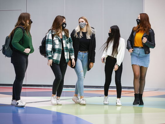 "Avondklok betekent huisarrest voor mbo-studenten"